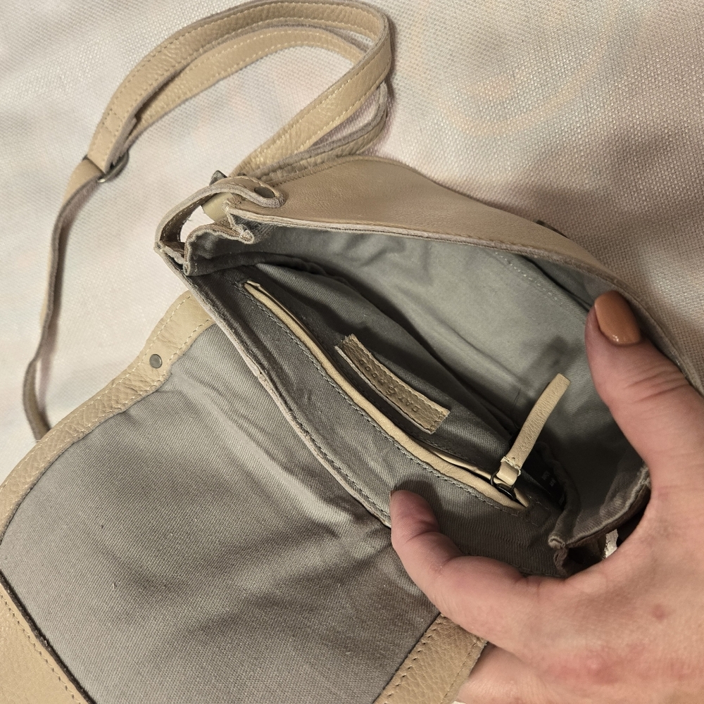 DAY & MOOD Leather & Suede Leaf Bag - Picture 6 of 8